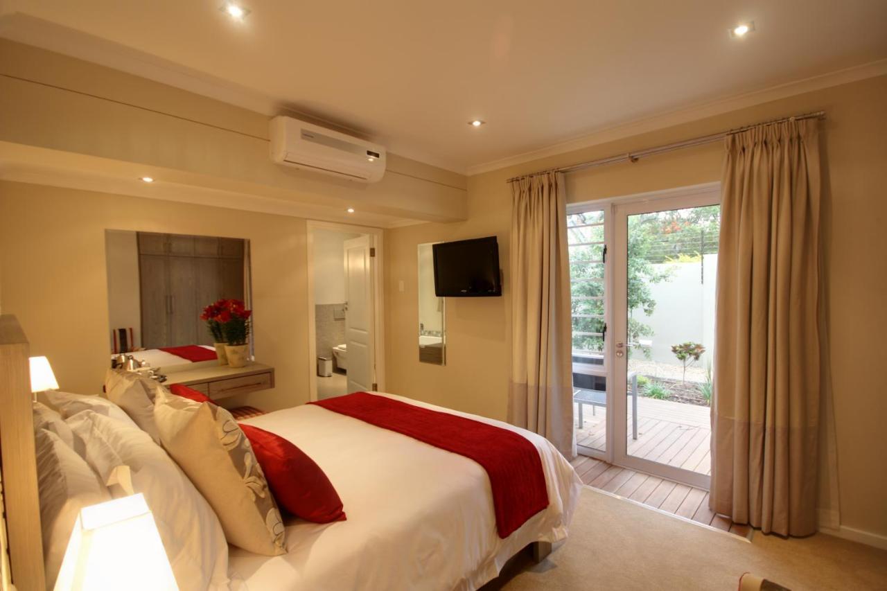 Gardenview Guest House พอร์ตเอลิซาเบธ ภายนอก รูปภาพ