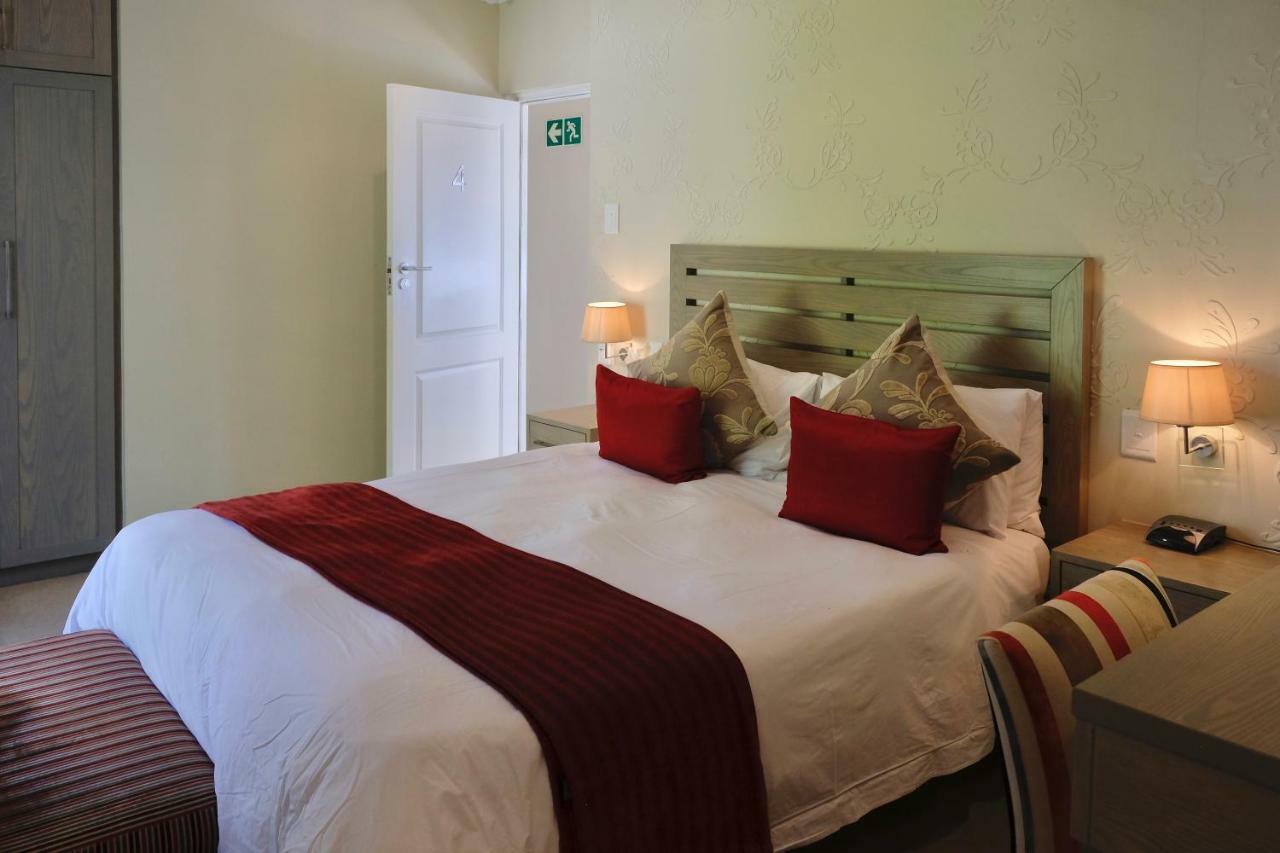 Gardenview Guest House พอร์ตเอลิซาเบธ ภายนอก รูปภาพ