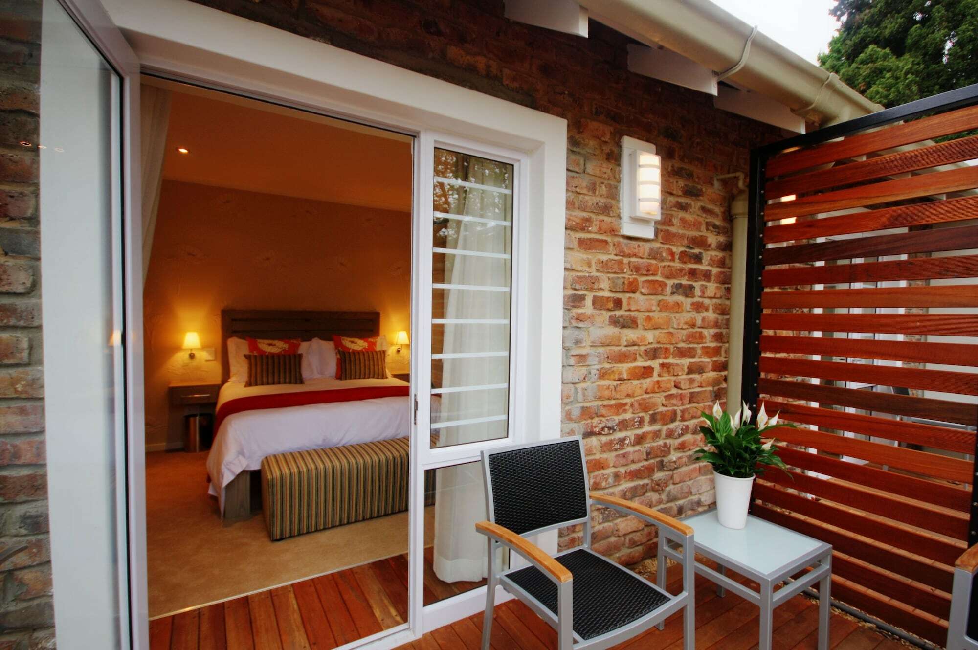 Gardenview Guest House พอร์ตเอลิซาเบธ ภายนอก รูปภาพ